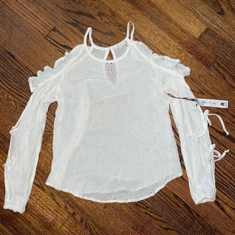 Willow and clay new blouse